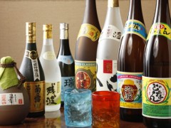 日本冲绳泡盛变身“琉球白酒”进军中国高端白酒市场
